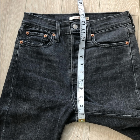 Levi’s Wedgie Skinny Raw Hem Cropped Jeans Size 28 - Picture 2 of 14